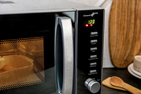 Микроволновая печь  с грилем Steba MIC 2140 CERAMIC серебристый